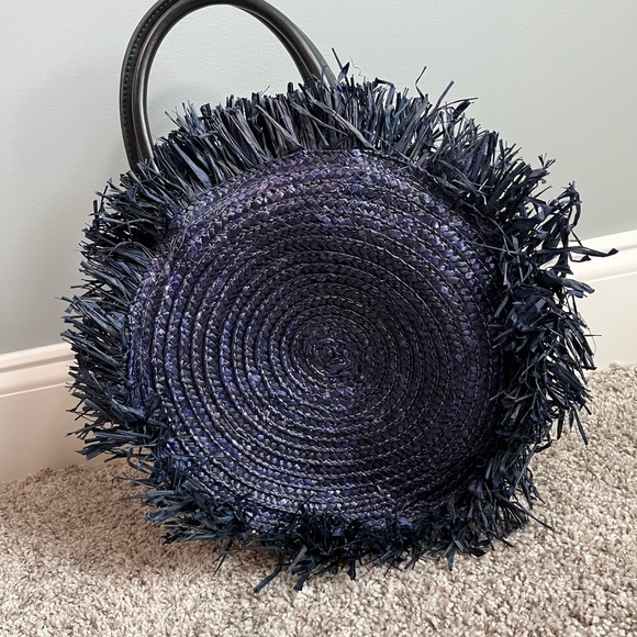 Buji Baja Round Navy Straw bag - Picture 2 of 5